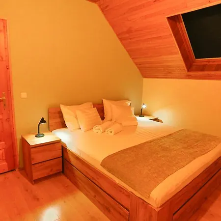 Apartament Strandi Apartmanok- Boglarka Balatonmáriafürdő