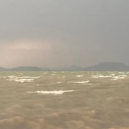 Strandi Apartmanok- Boglarka Балатонмариафюрдё